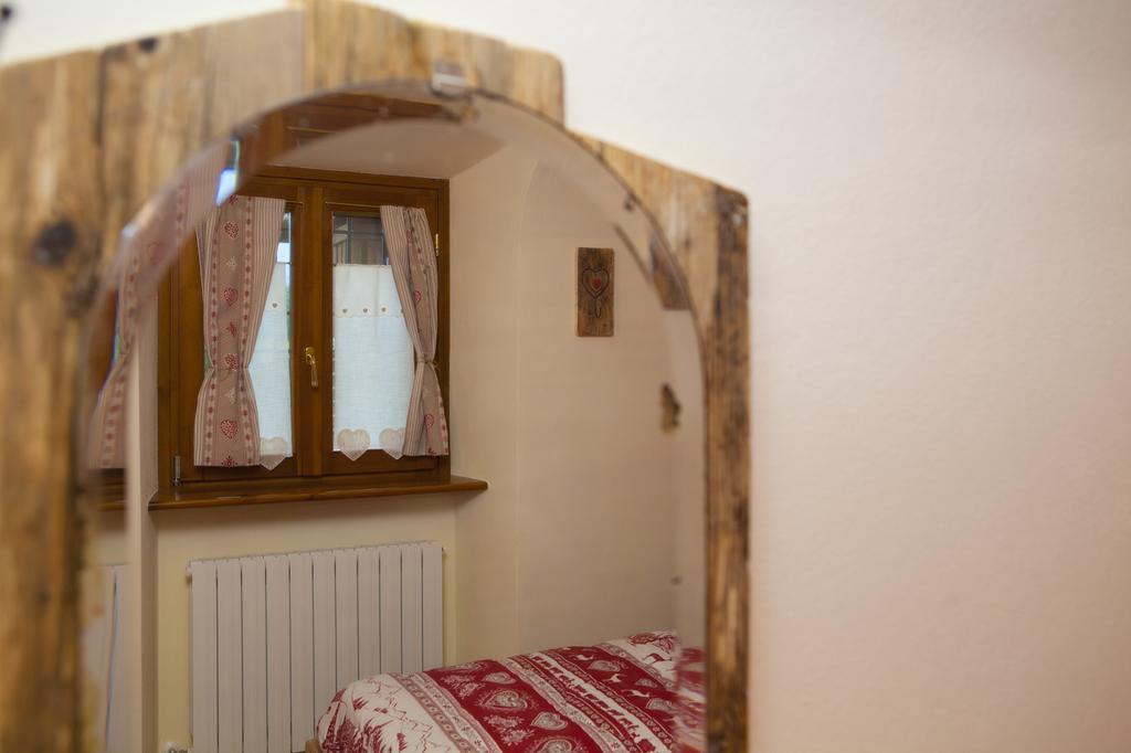 Cottage Casa Felice Clusone Δωμάτιο φωτογραφία